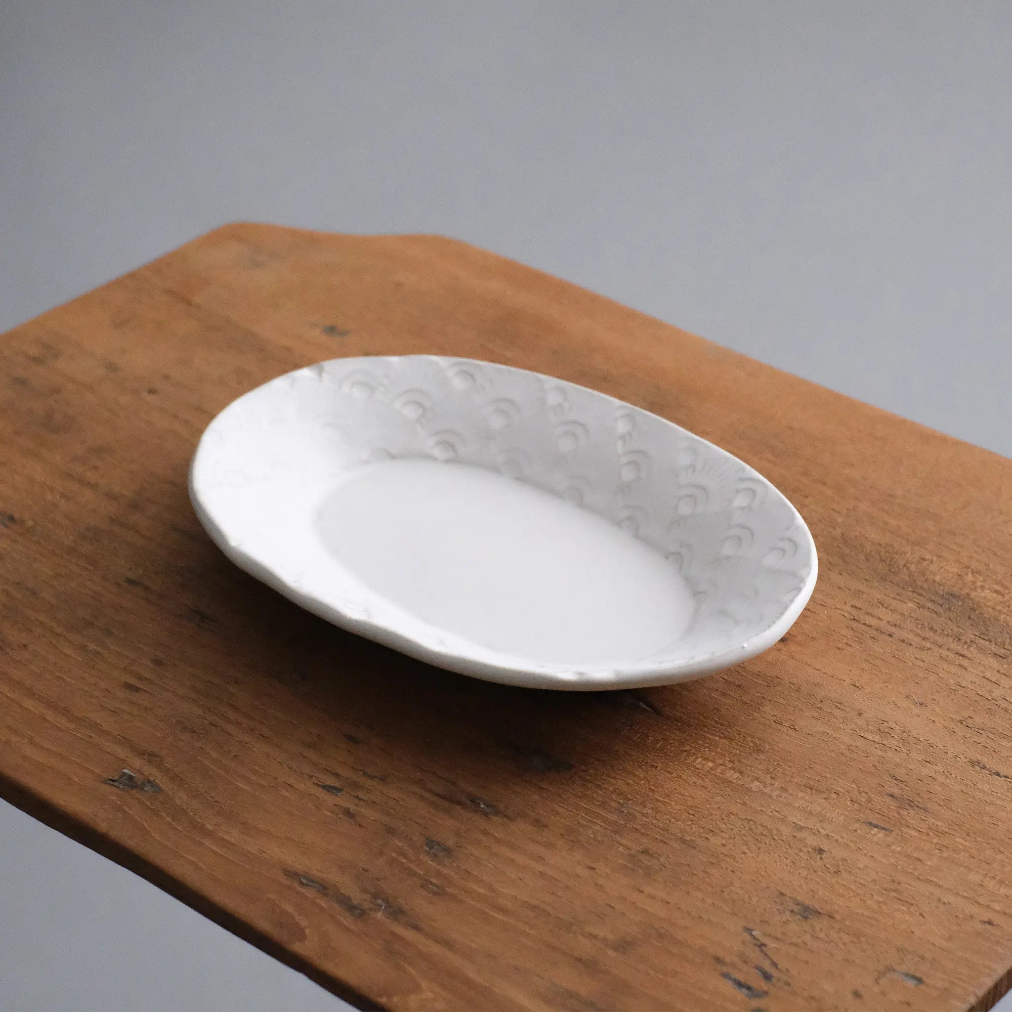 オーバル皿（印花）｜陶芸家 水谷ちえみ【コノヒノ道具店】