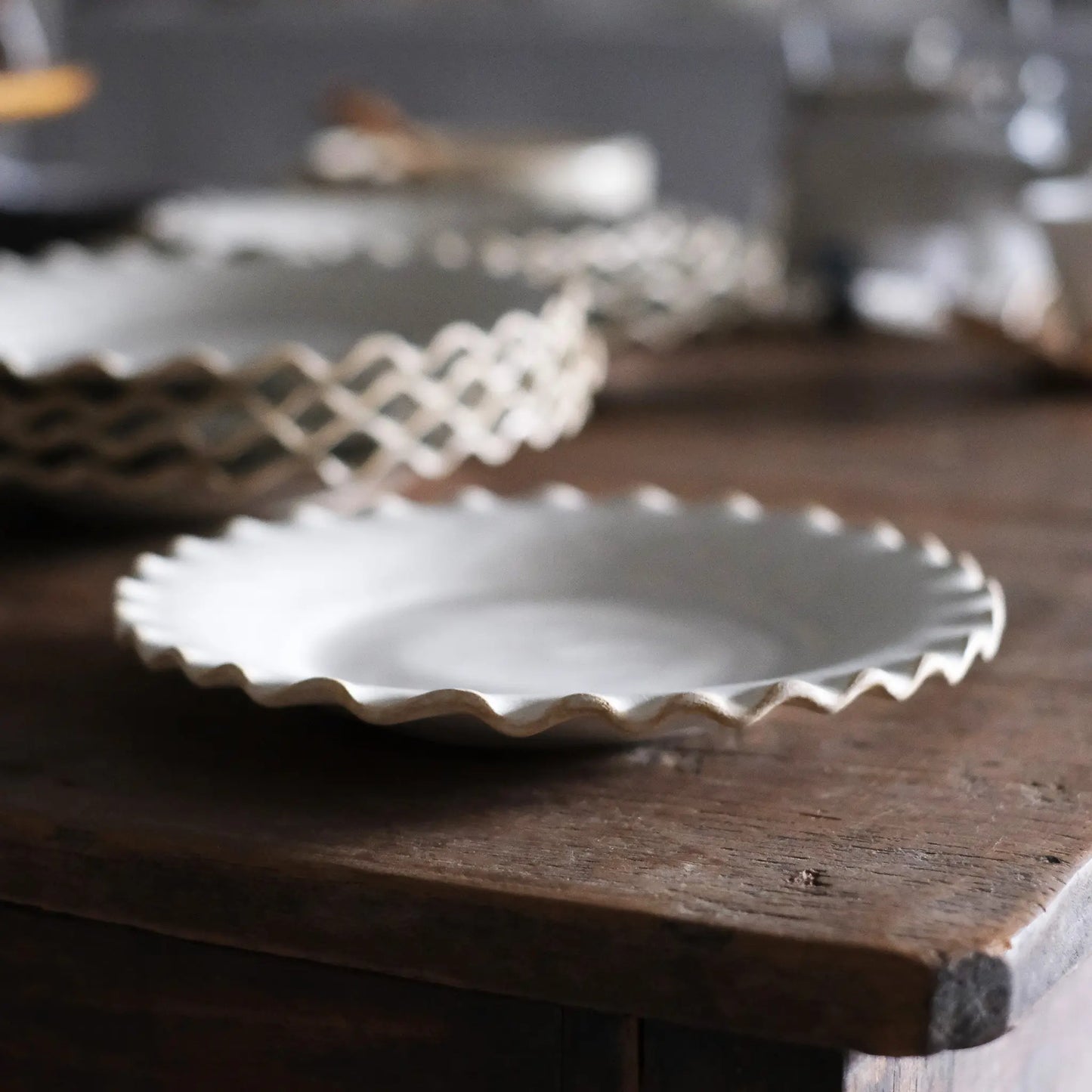 プレート(Fuchiha)美濃焼