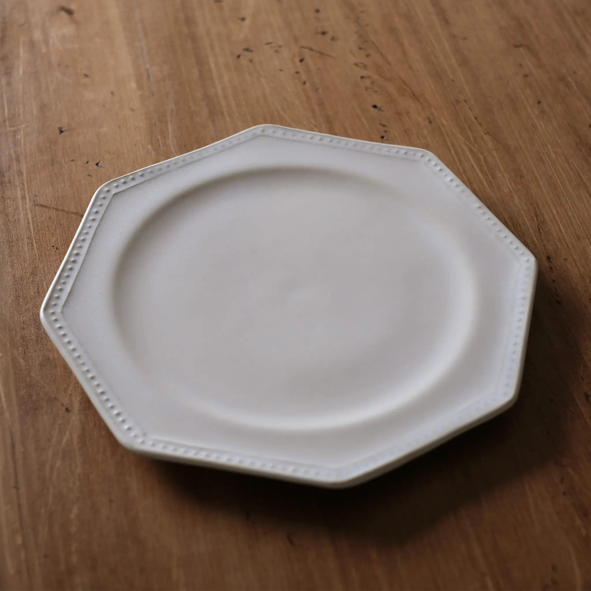 オクトゴナルプレート|yoshida pottery(ヨシダポタリ)【コノヒノ オクトゴナルプレート|yoshida pottery(ヨシダポタリ)【コノヒノ