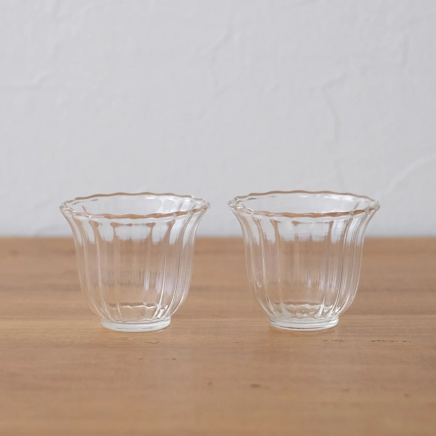 花びら模様の耐熱湯呑みカップ