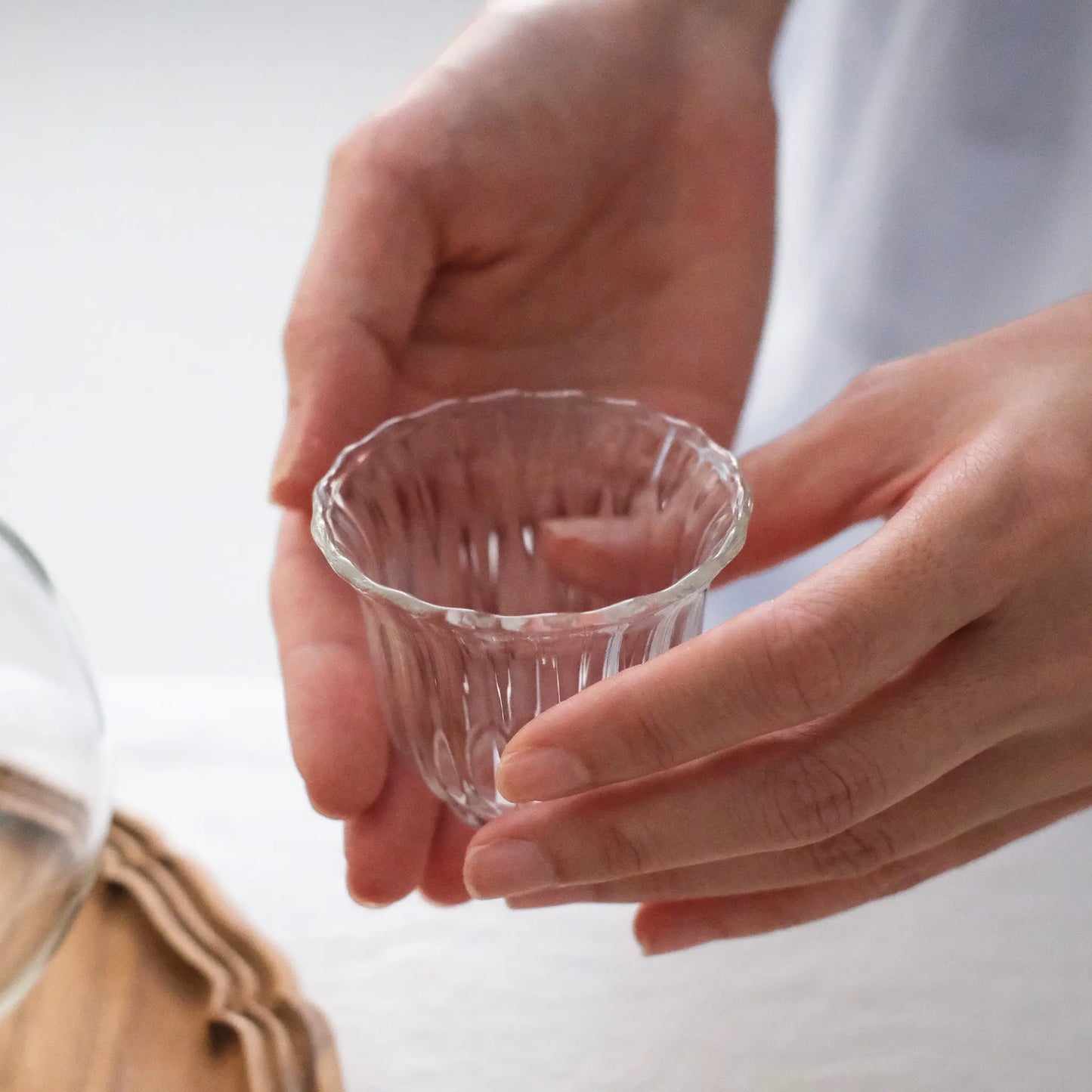 花びら模様の耐熱湯呑みカップ