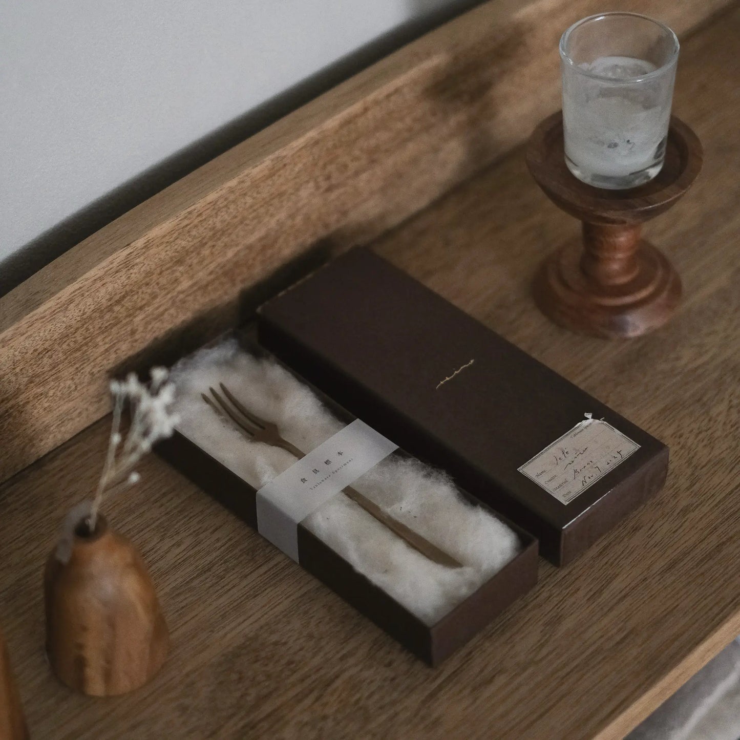 このカトラリーと一緒に、 どんな時間を重ねるだろう。