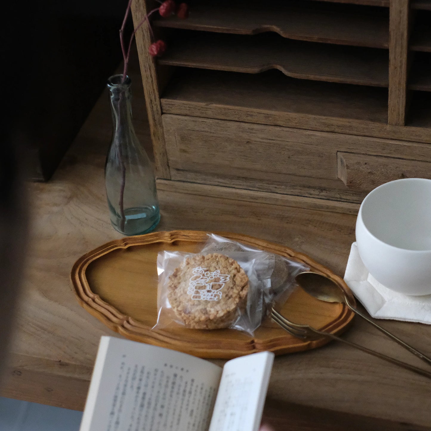 読みもののページ “ 暮らしのそばから ” がはじまりました。