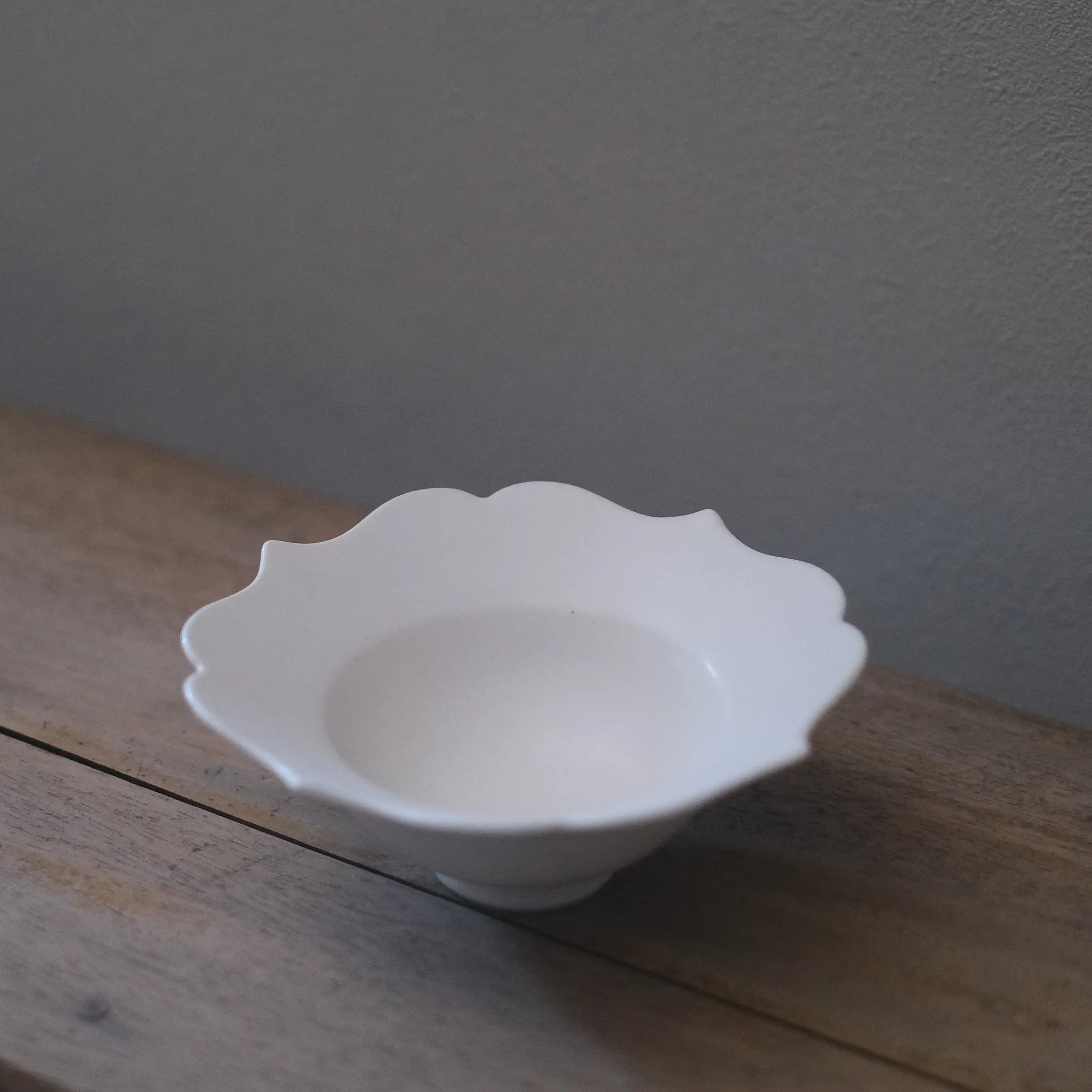 リム鉢 輪花｜陶芸家 水谷ちえみ【コノヒノ道具店】