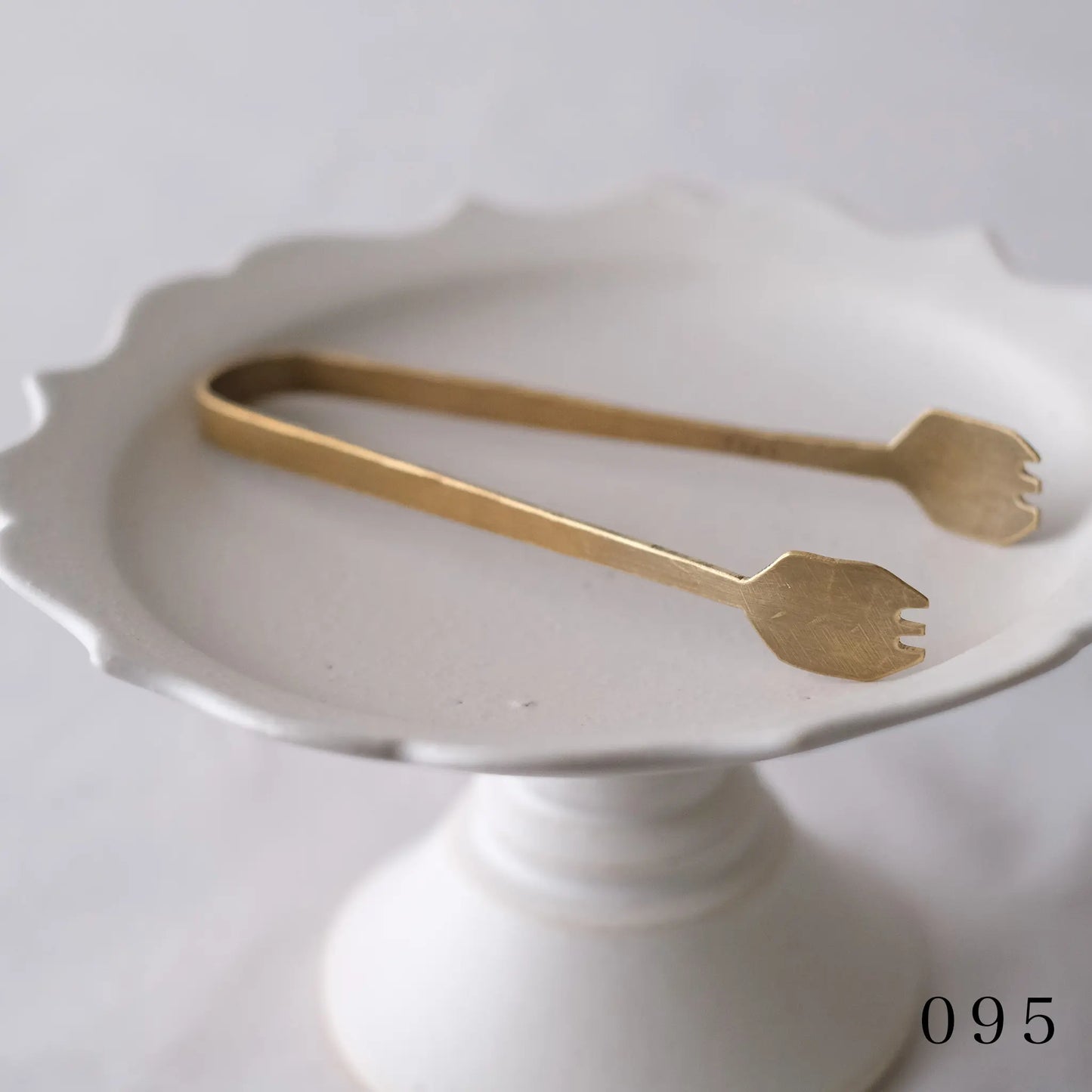 
                  
                    【5/24販売開始】あるもの（あるもの展展示品）
                  
                