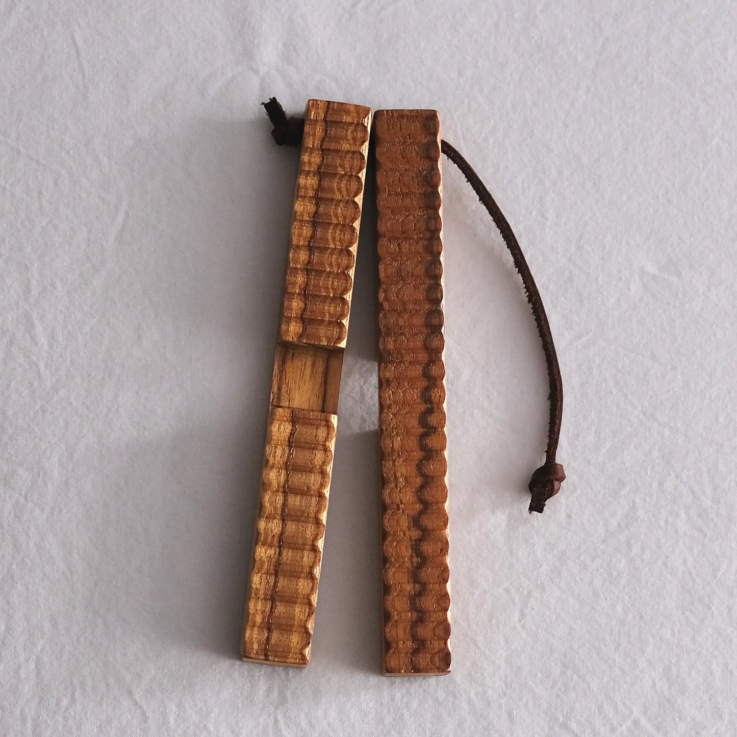 
                  
                    クロストリベット（鍋敷）XL
                  
                