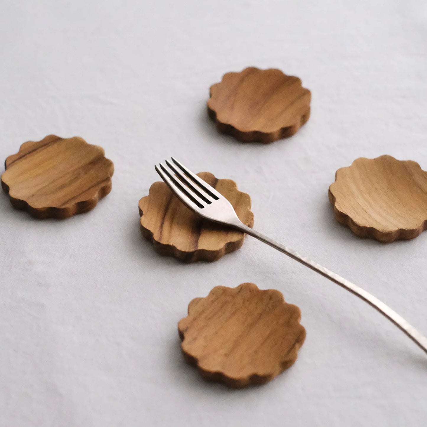 
                  
                    カトラリーレスト flower
                  
                