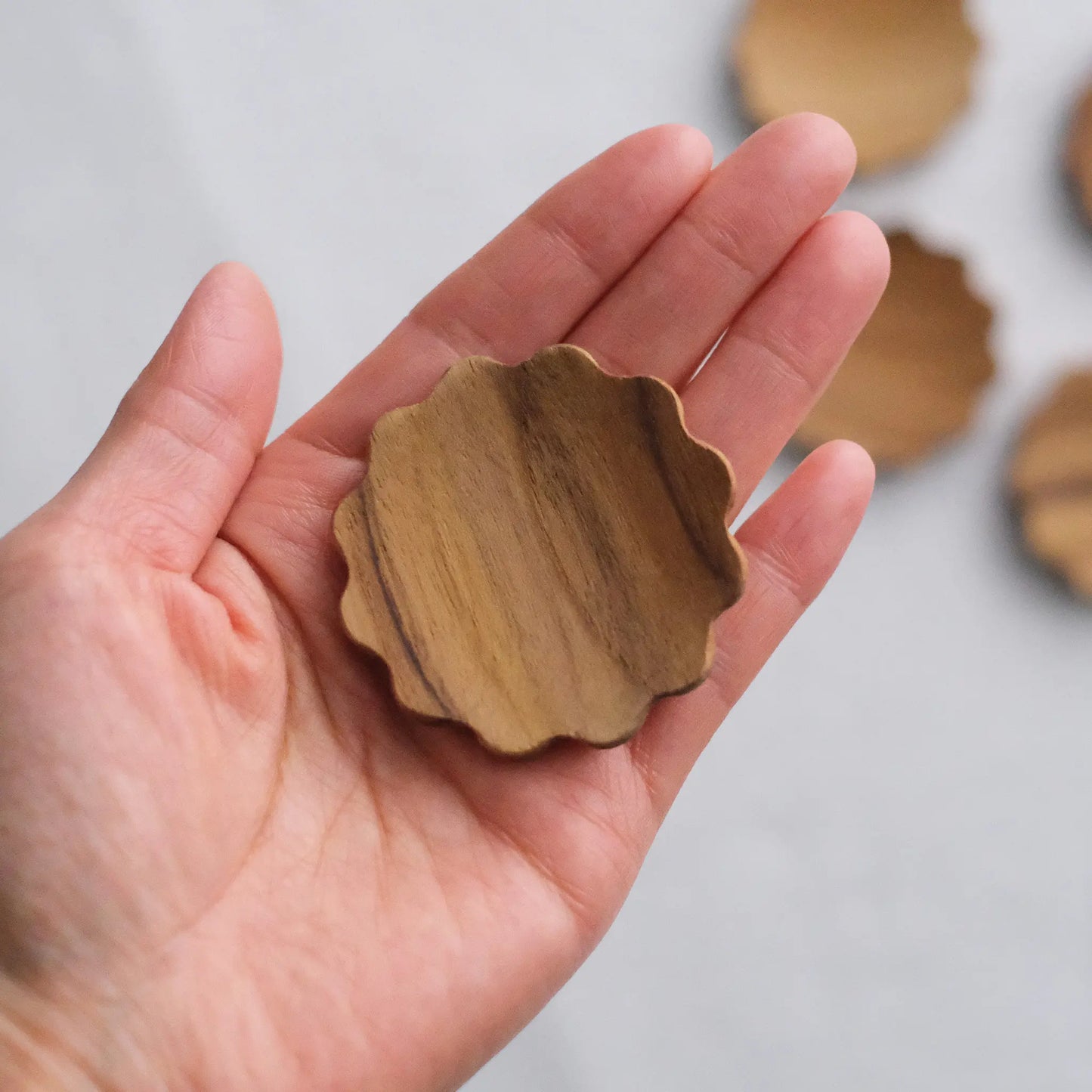 
                  
                    カトラリーレスト flower
                  
                