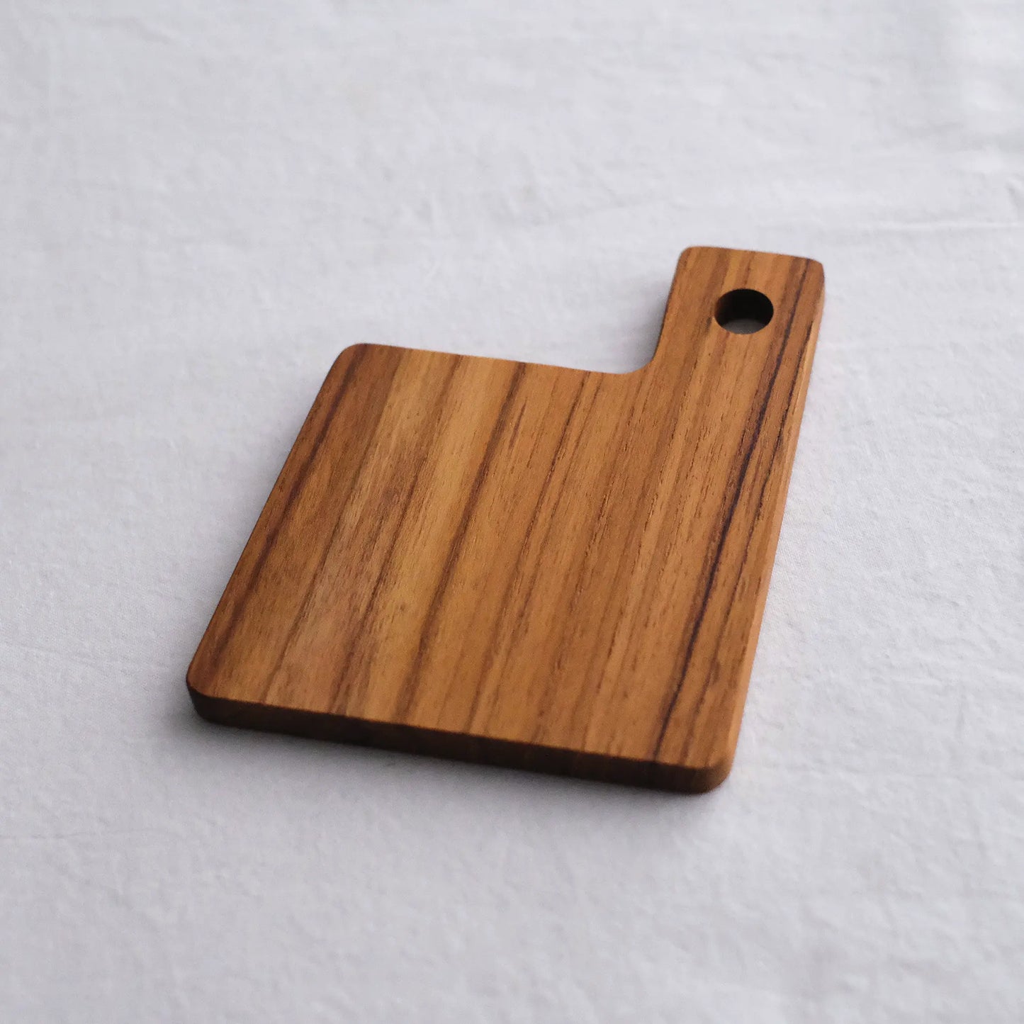 
                  
                    ウッドボード (SS)
                  
                