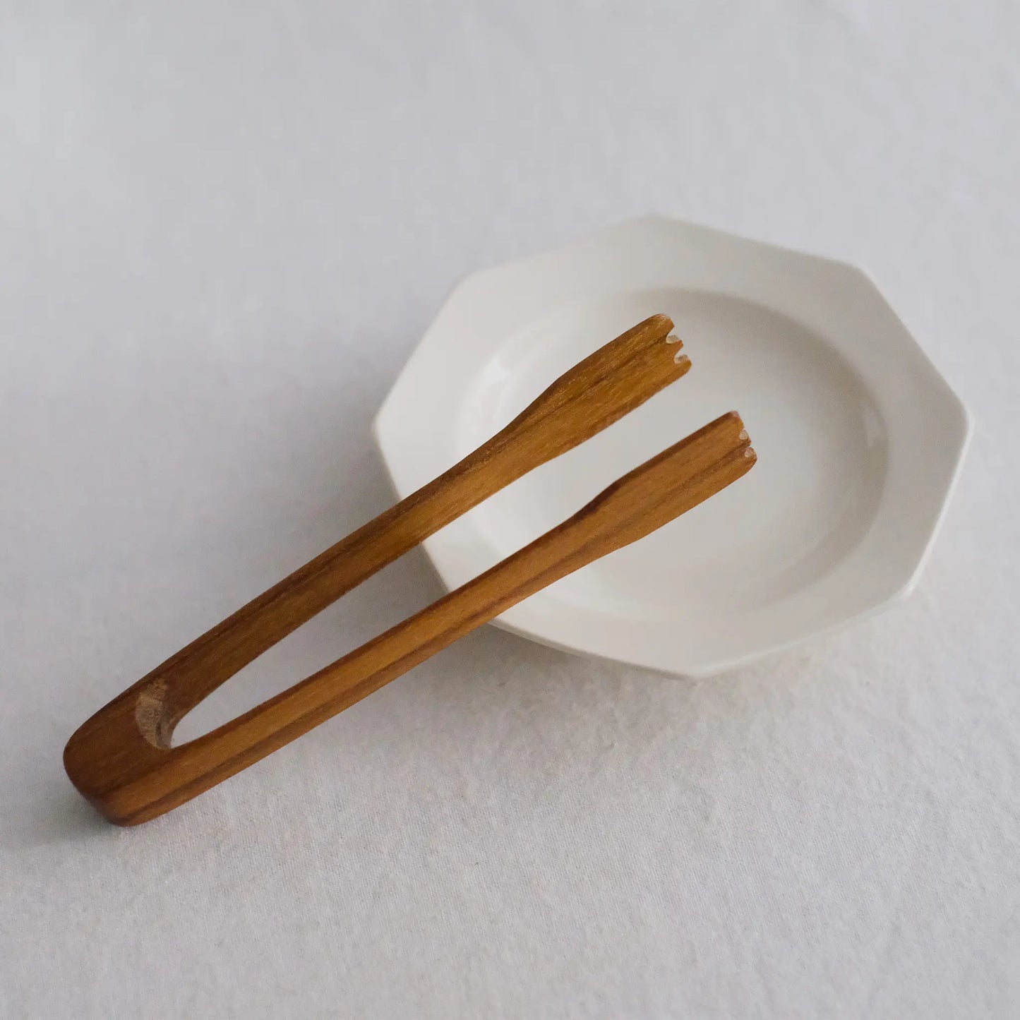 
                  
                    Sugar tong
                  
                