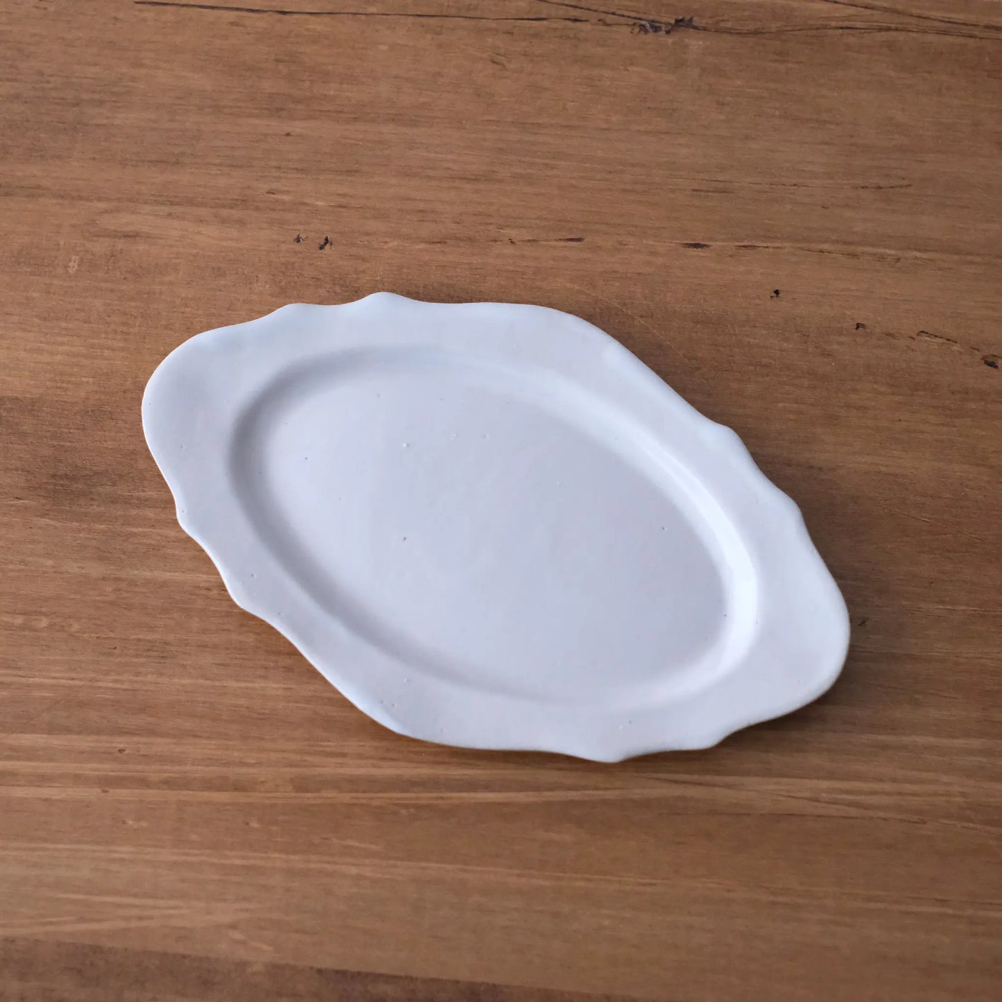 
                  
                    Hana Rim Plate M White
                  
                