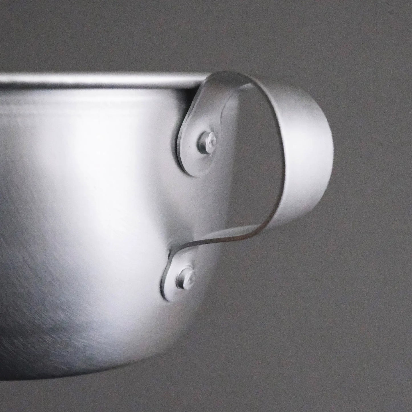 
                  
                    アルマイトコップ
                  
                