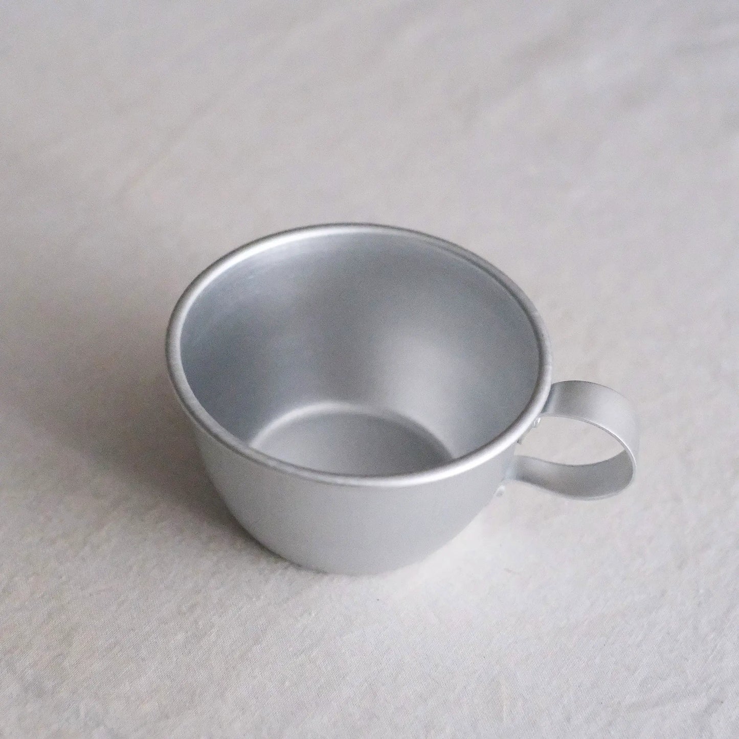 
                  
                    アルマイトコップ
                  
                