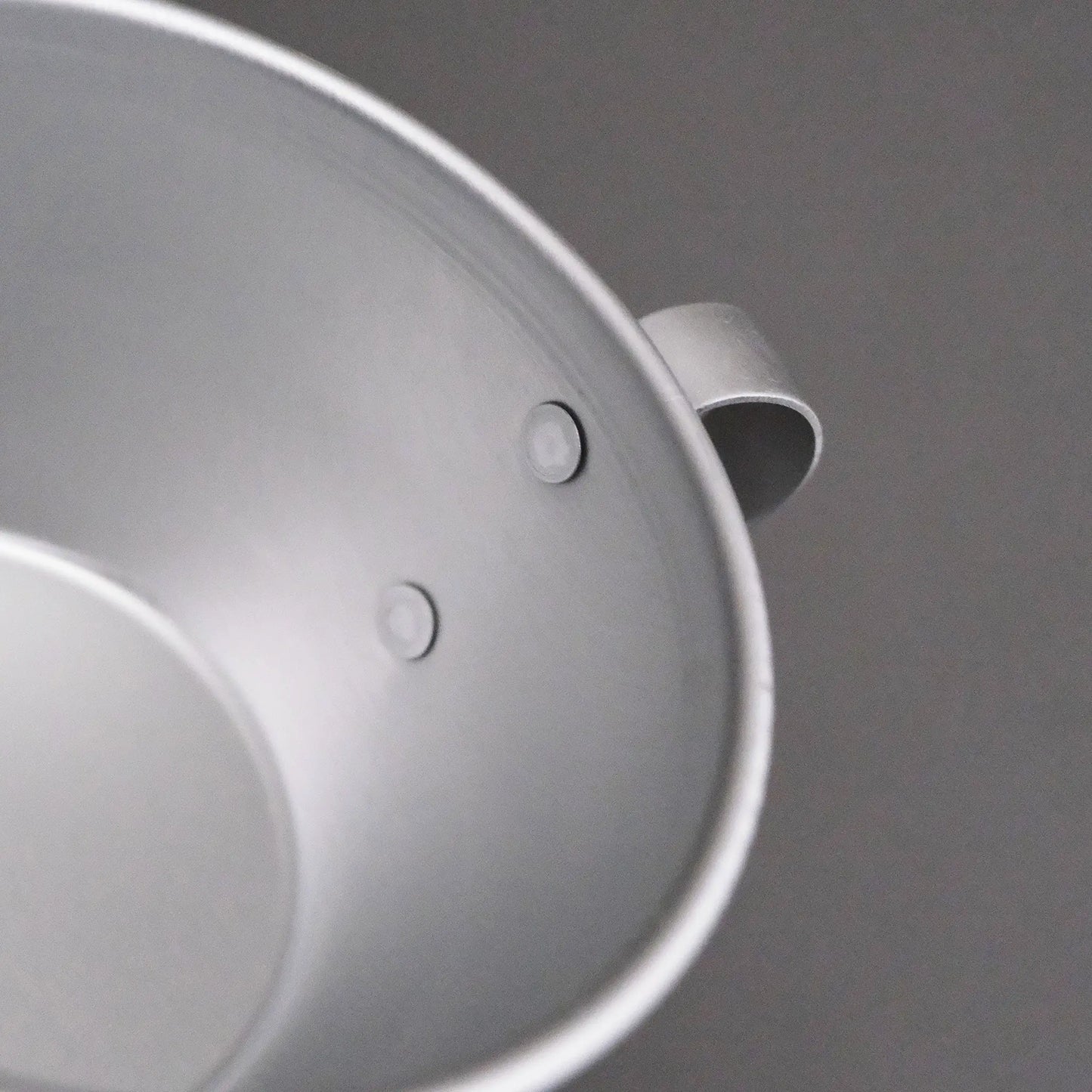 
                  
                    アルマイトコップ
                  
                