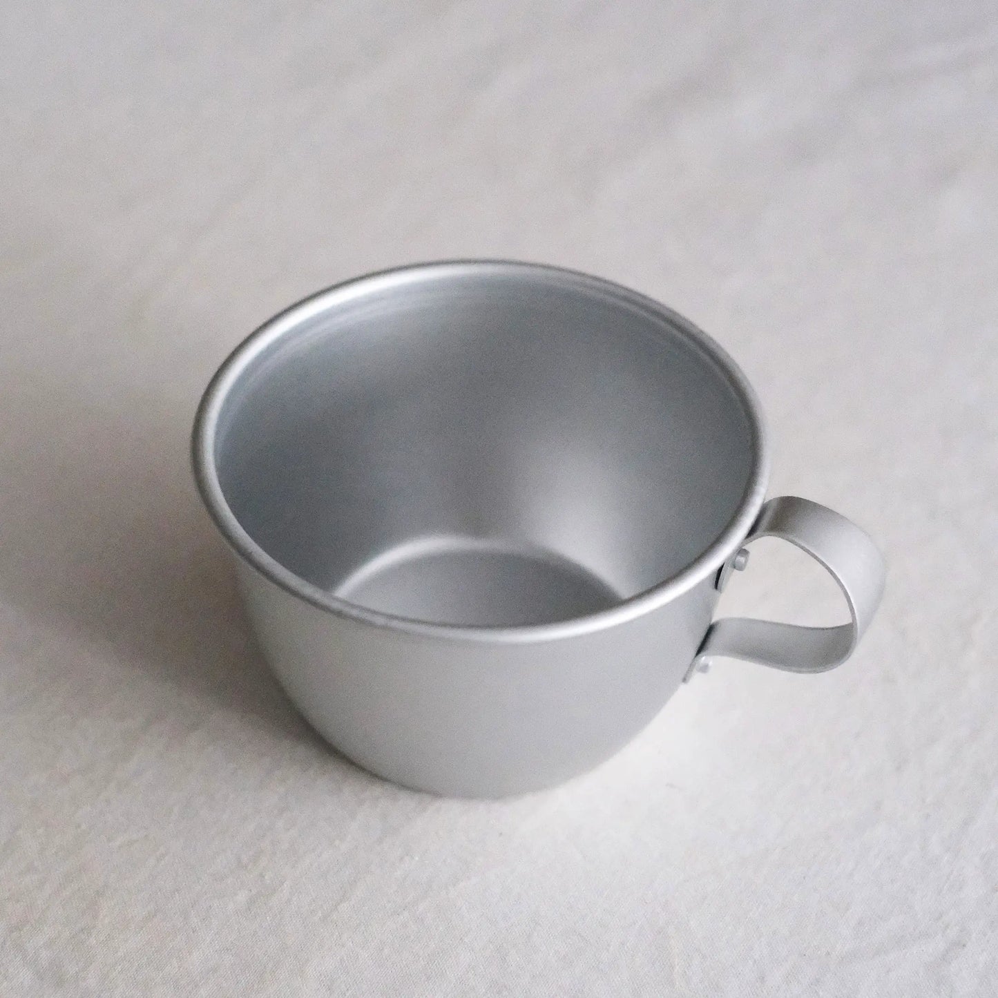 
                  
                    アルマイトコップ
                  
                