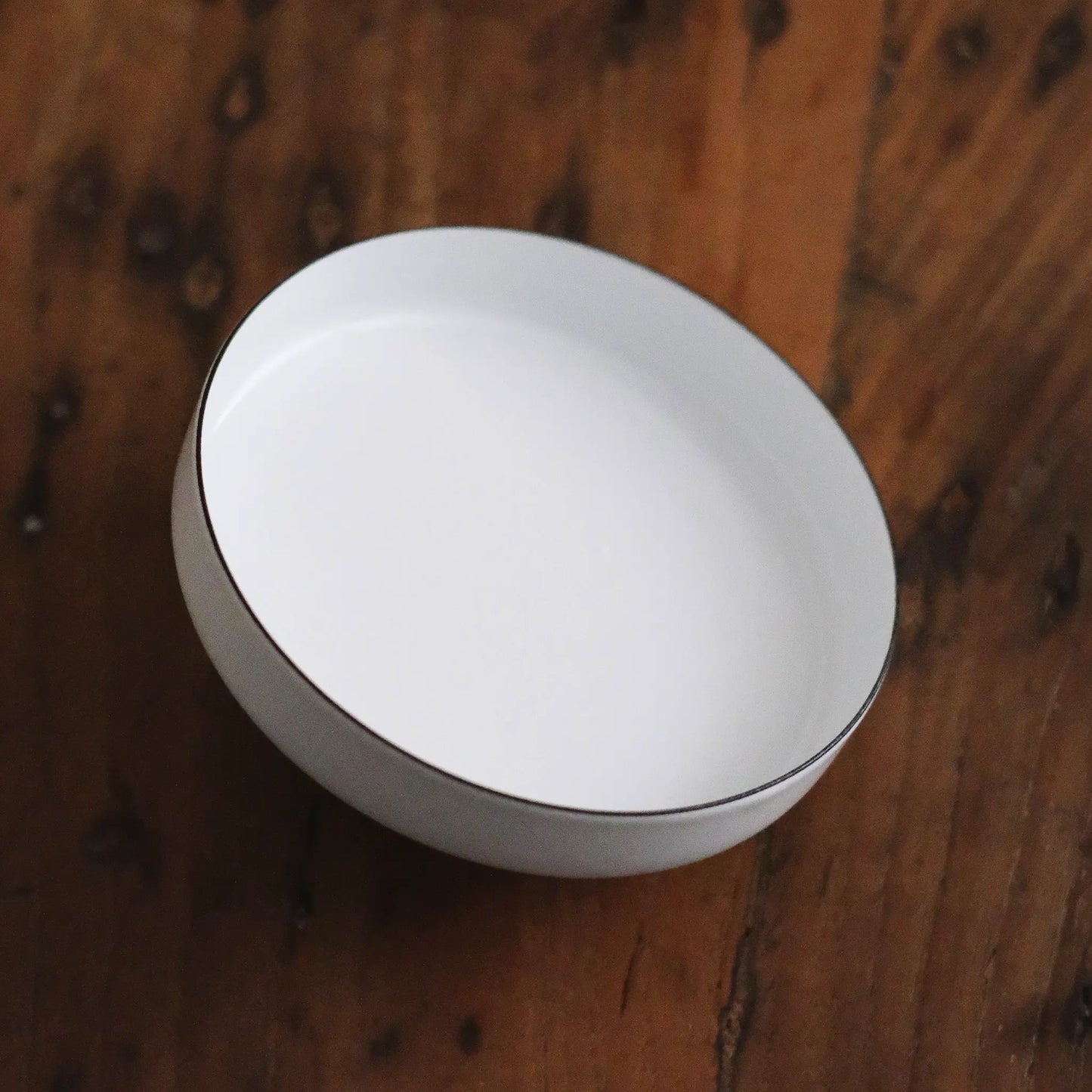 
                  
                    ホーローラウンドキャニスター
                  
                