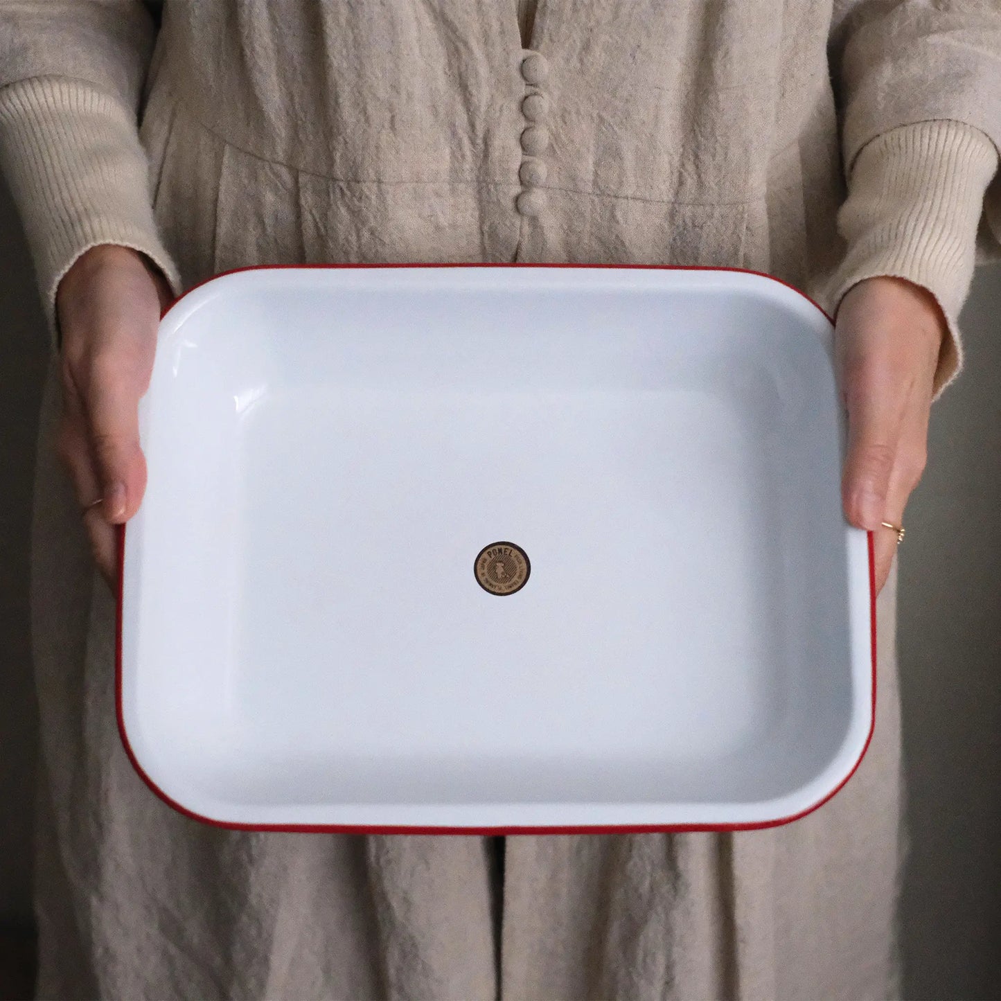 
                  
                    POMEL ホーローベイクパン
                  
                