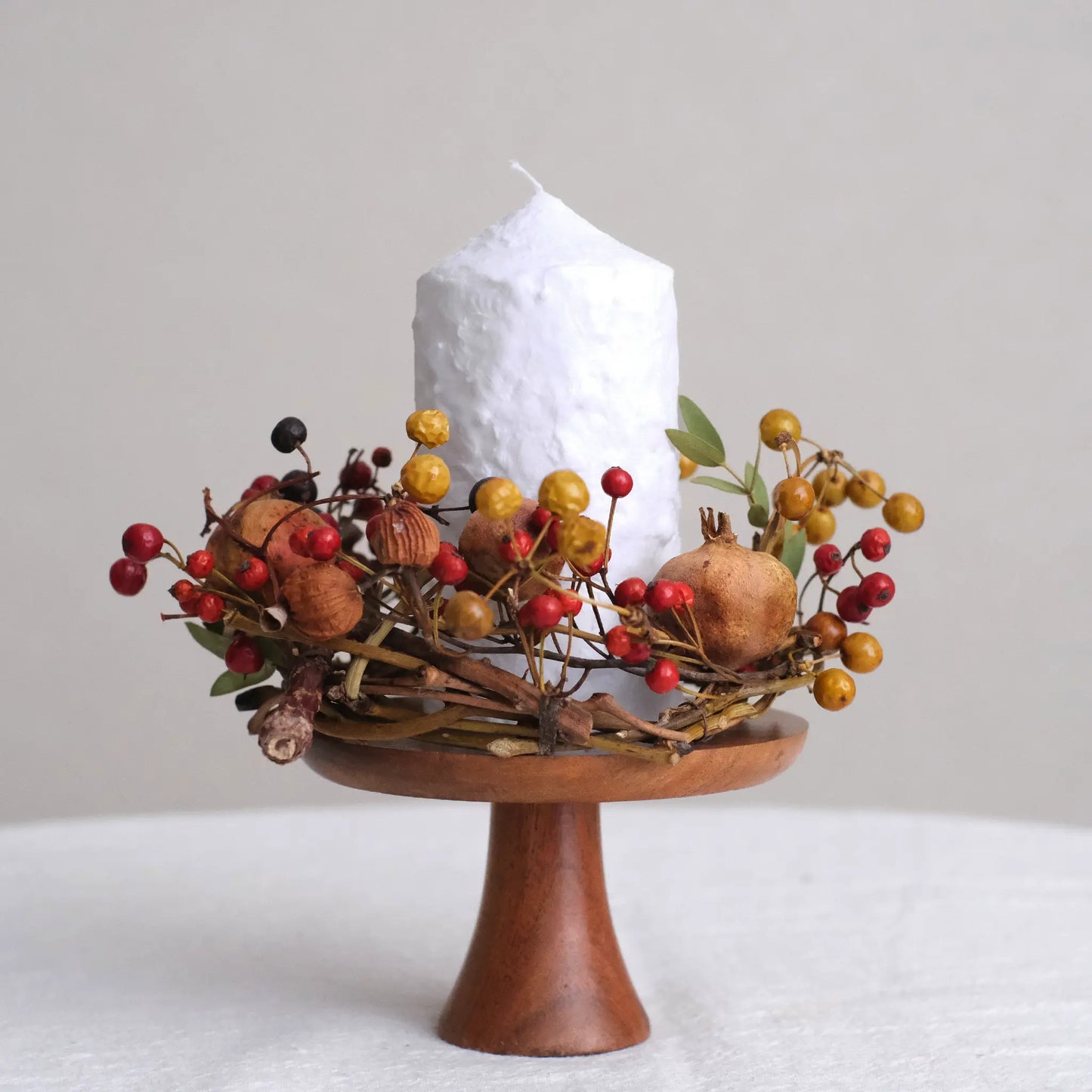 
                  
                    ざくろのキャンドルリース (M)
                  
                