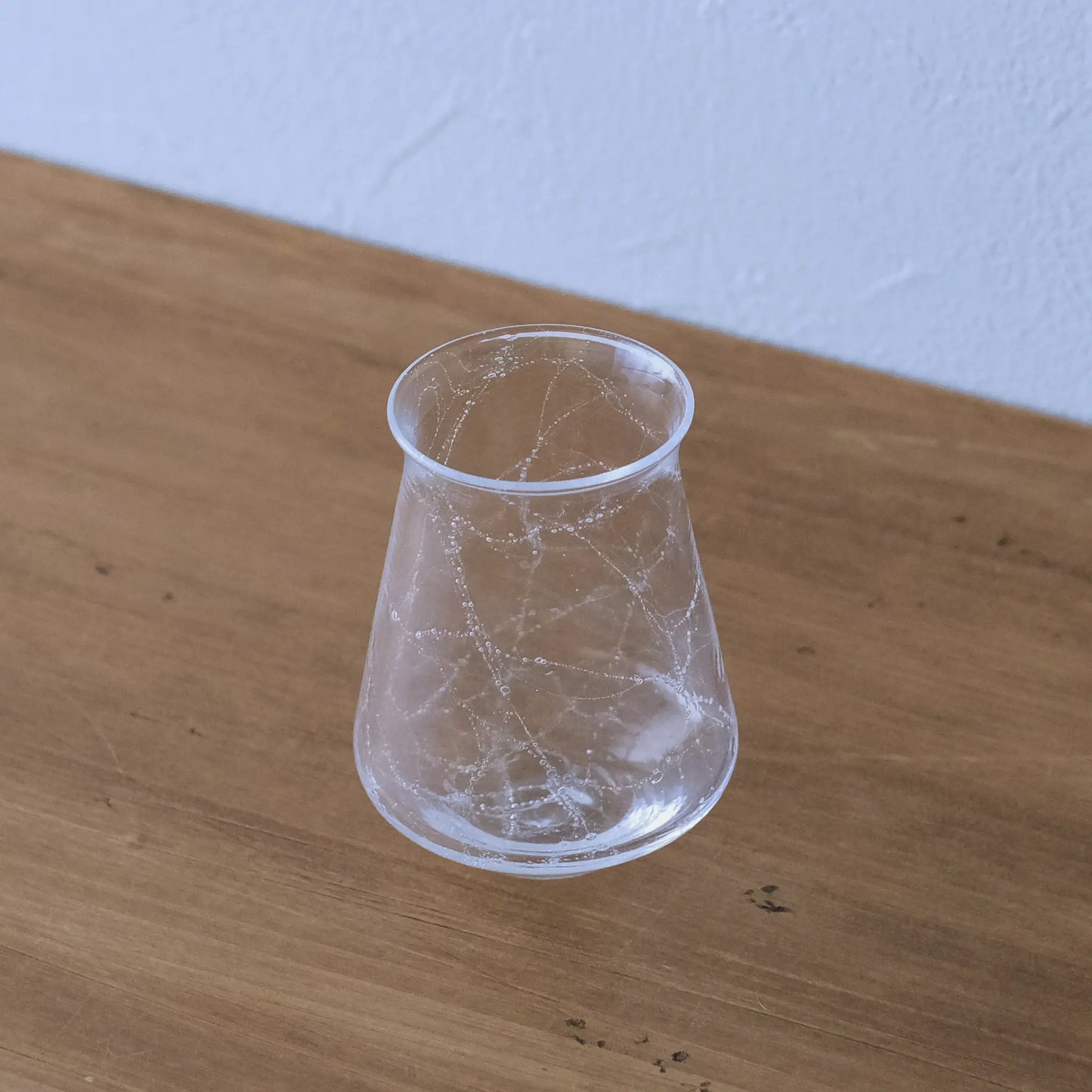 
                  
                    contour glass clear (S)
                  
                