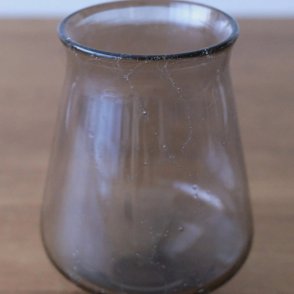 
                  
                    contour glass gray (S)
                  
                