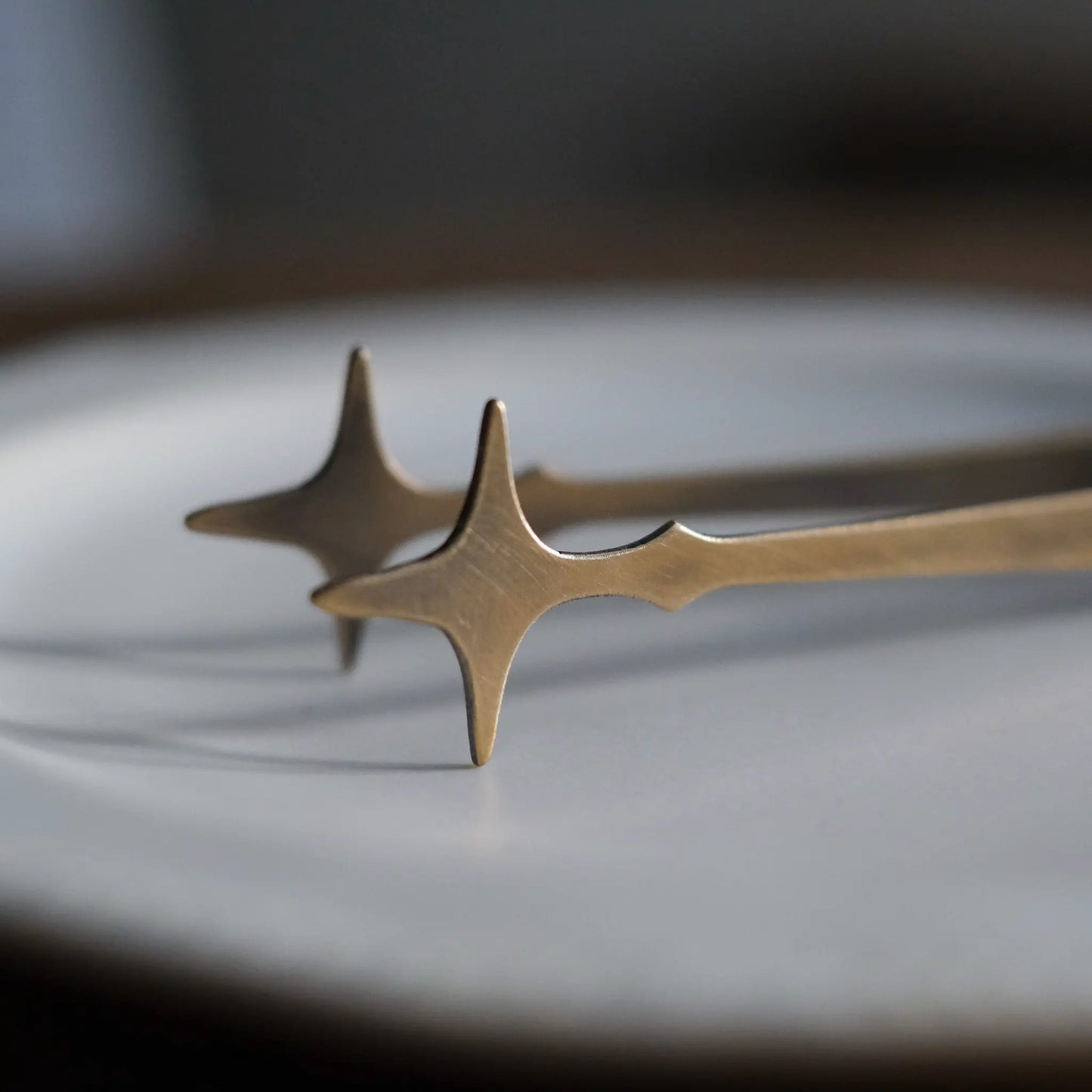 
                  
                    Tableware specimens | Twin Comet Mini Tongs
                  
                