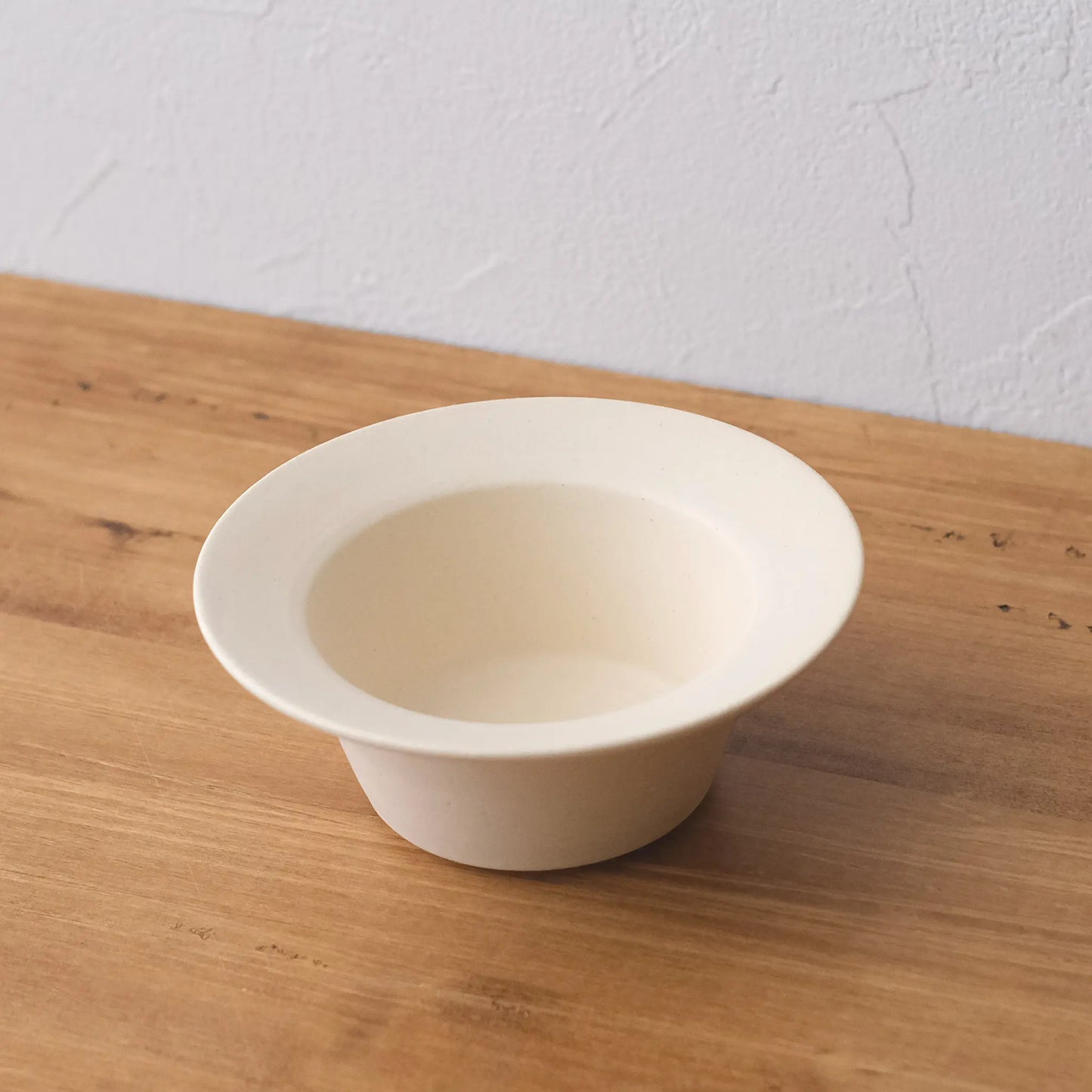 
                  
                    Top Hat Planter (Mat)
                  
                