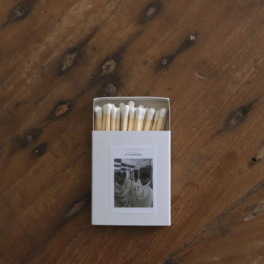 
                  
                    ミニスワン蝋燭 5個入り
                  
                