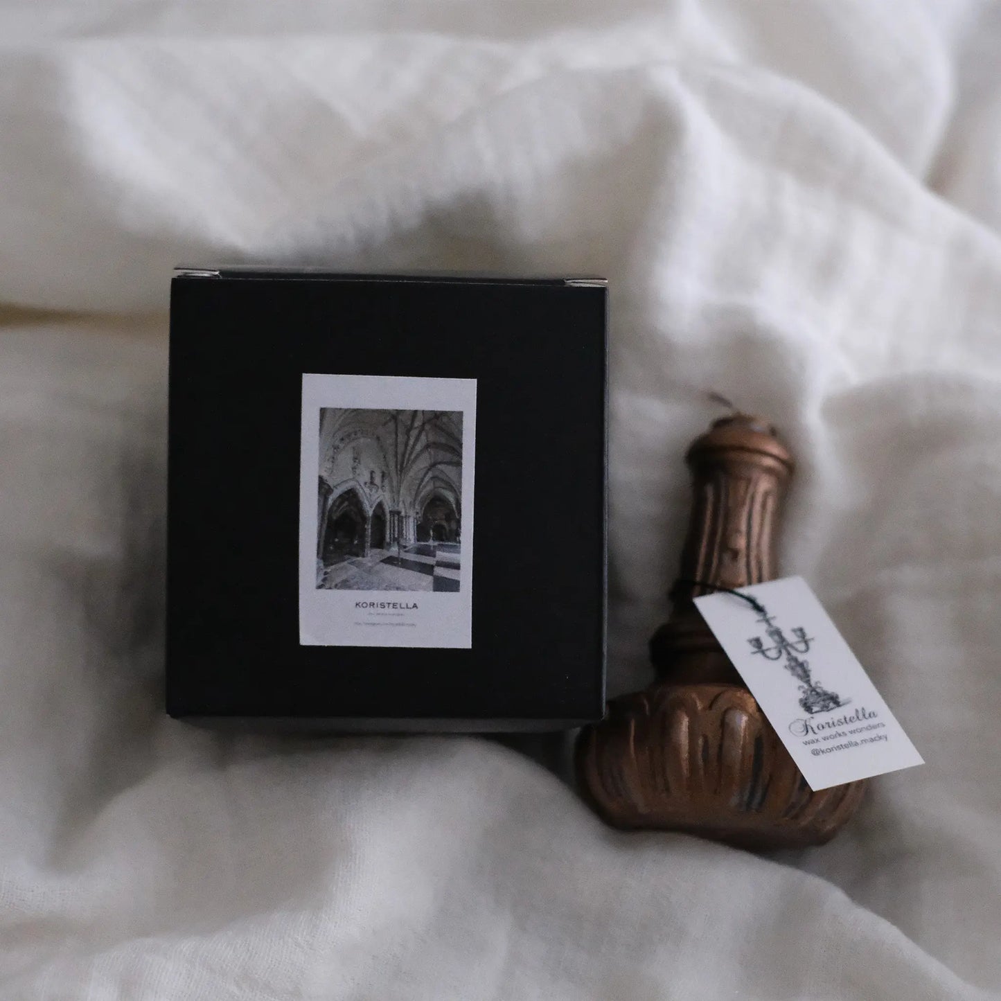 
                  
                    シャンデリアパーツ蝋燭 (ゴールド)
                  
                