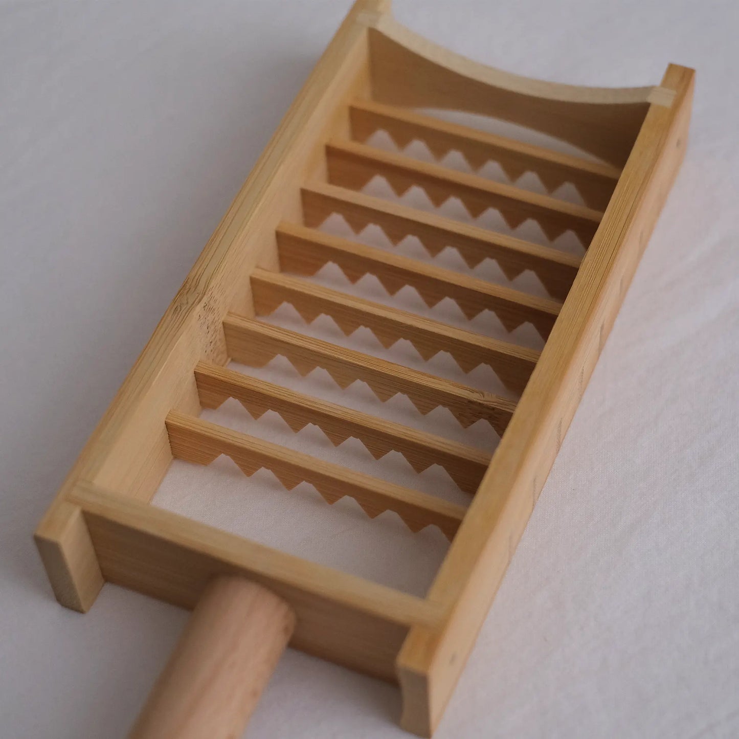 
                  
                    鬼おろし丸柄 (日本製)
                  
                