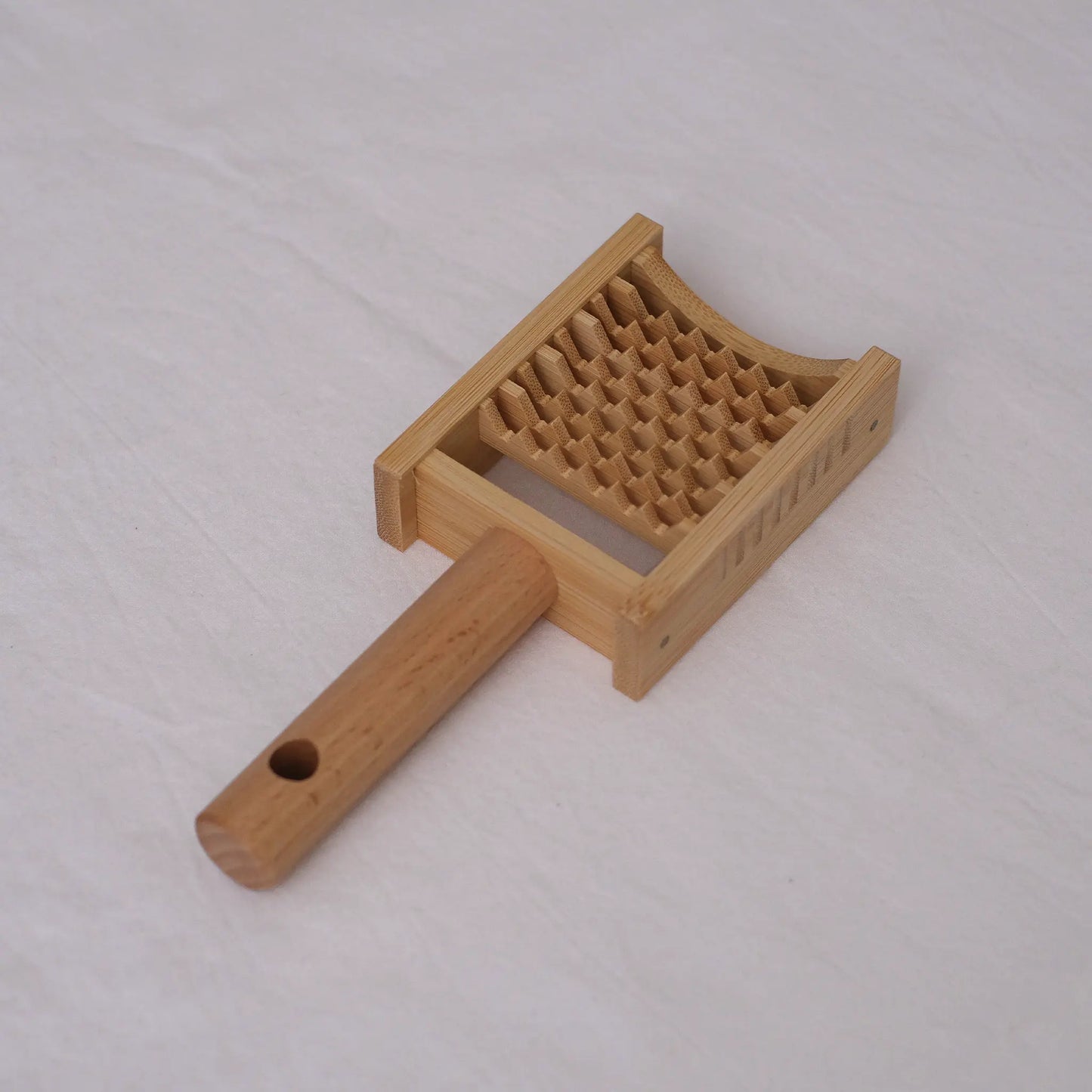 
                  
                    鬼おろし丸柄 (日本製)
                  
                