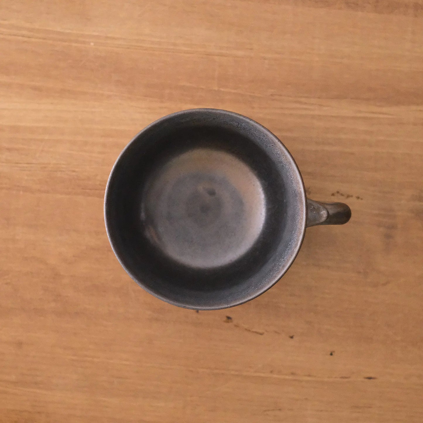 
                  
                    コーヒーカップ (ブロンズ)
                  
                