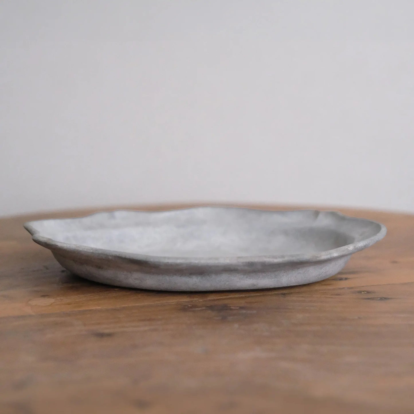 
                  
                    F-oval plate L
                  
                
