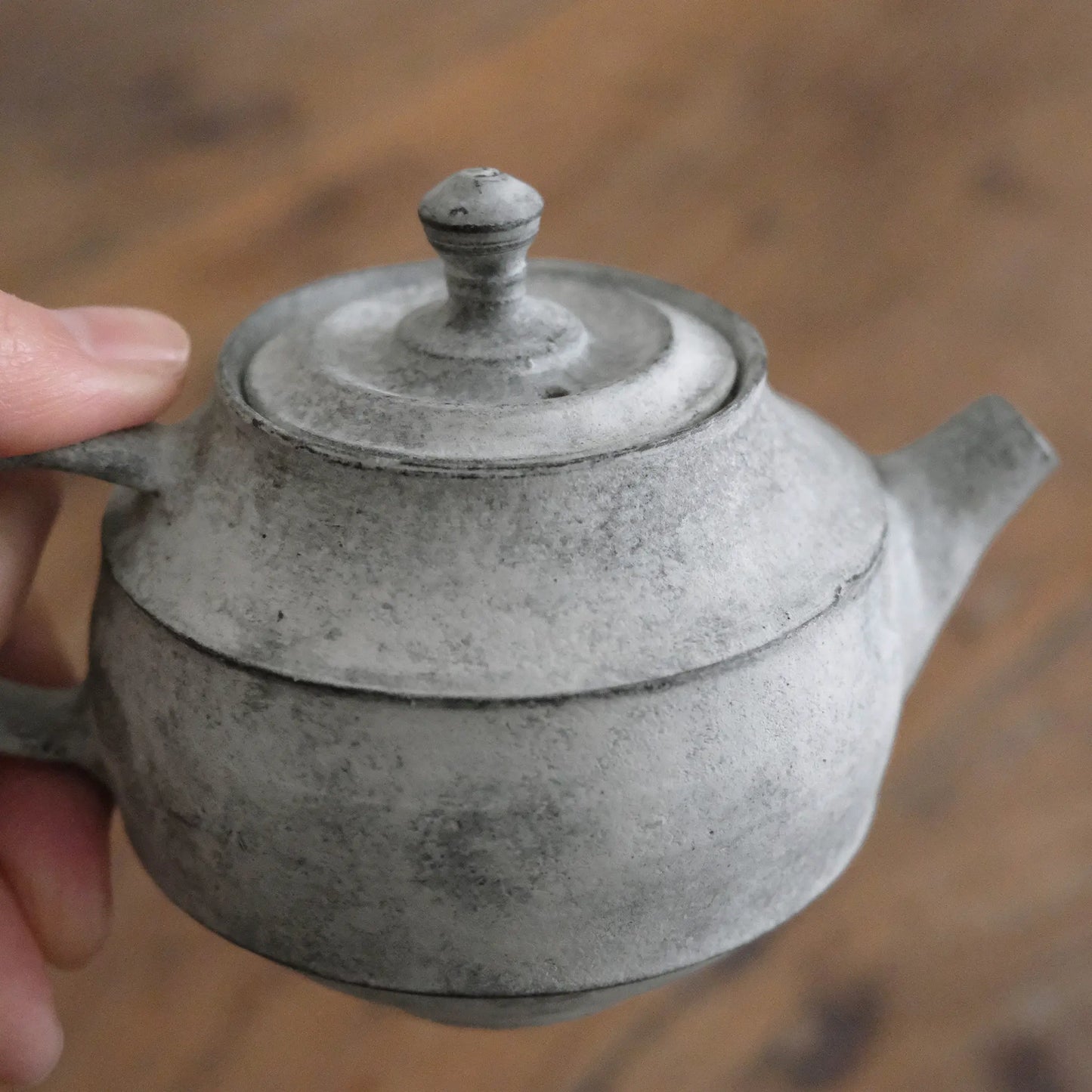 
                  
                    Teapot (S)
                  
                