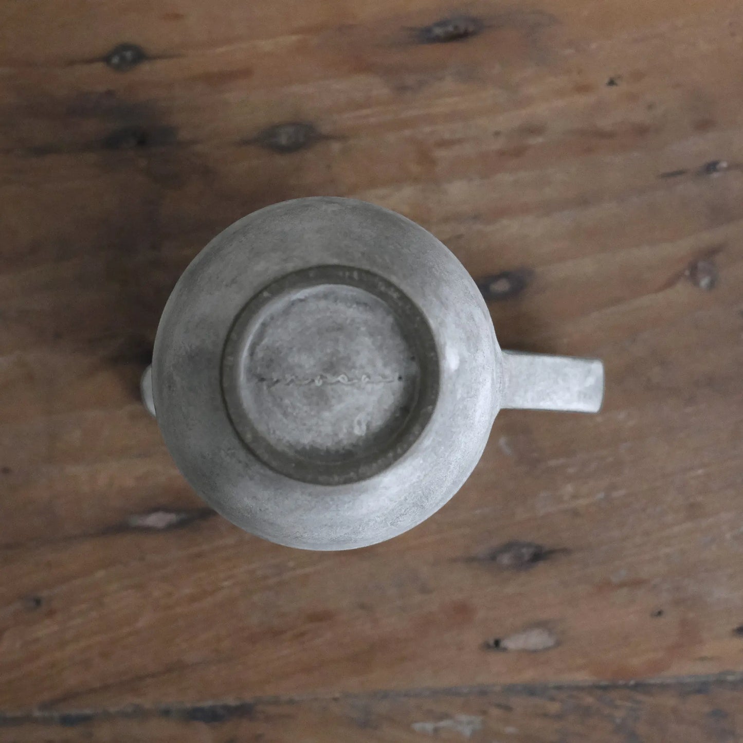 
                  
                    Pitcher
                  
                