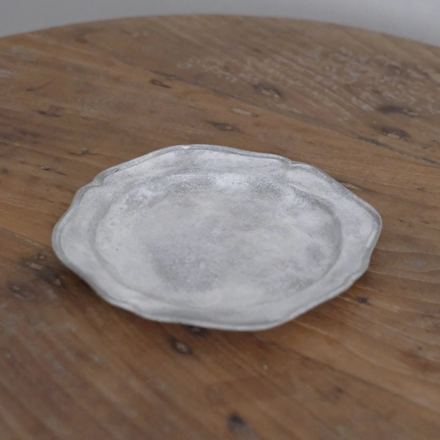 
                  
                    F-rim plate (M)
                  
                